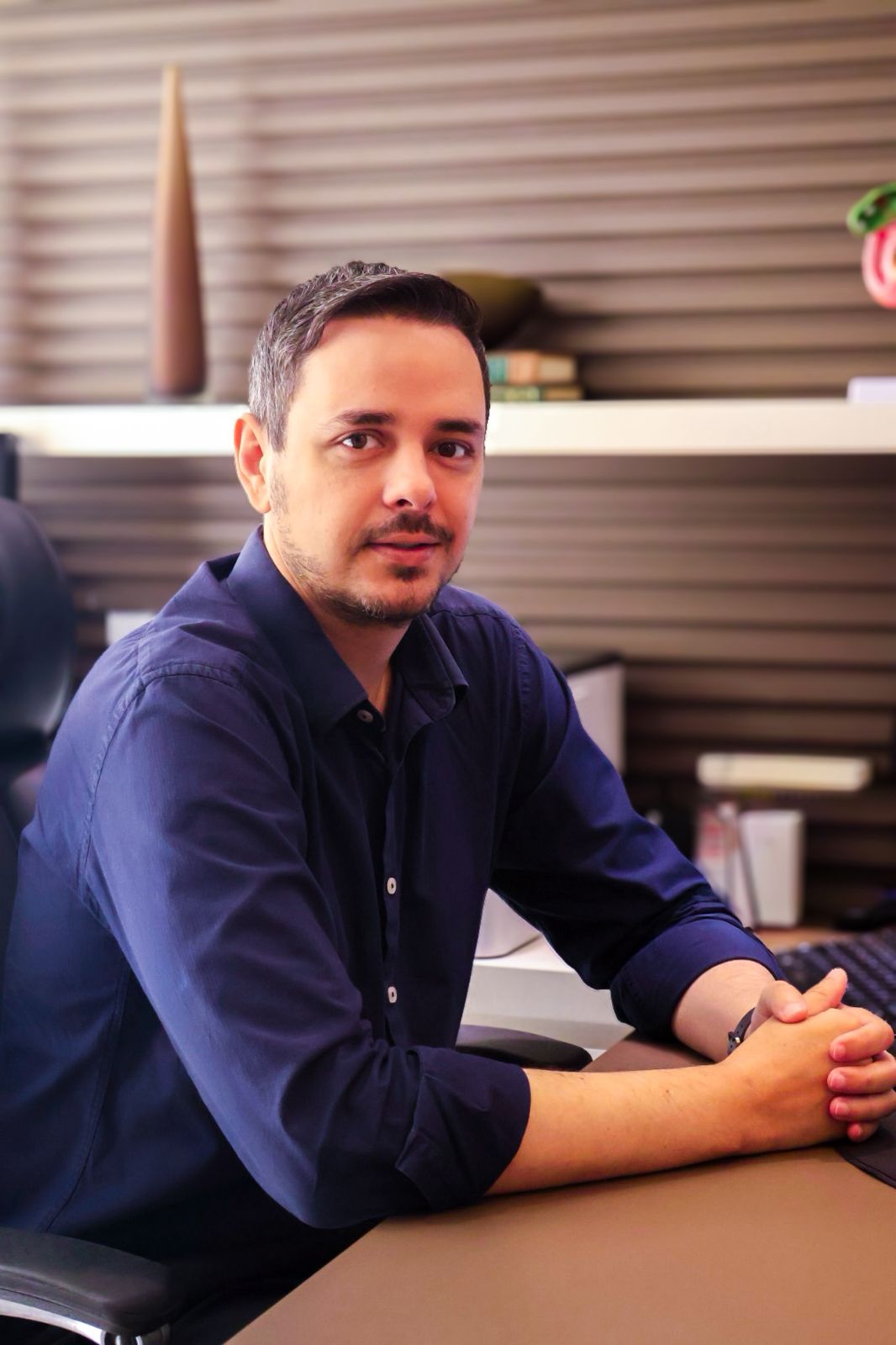 Dr. Thiago Jung Mendaçolli - Cirurgião Plástico